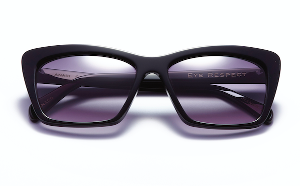 Ana III • Black Gloss