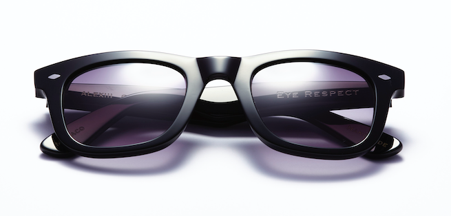 Alex III • Black Gloss